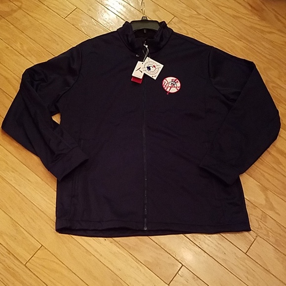 NWT Men's Yankees Golf Jacket - Picture 2 of 7